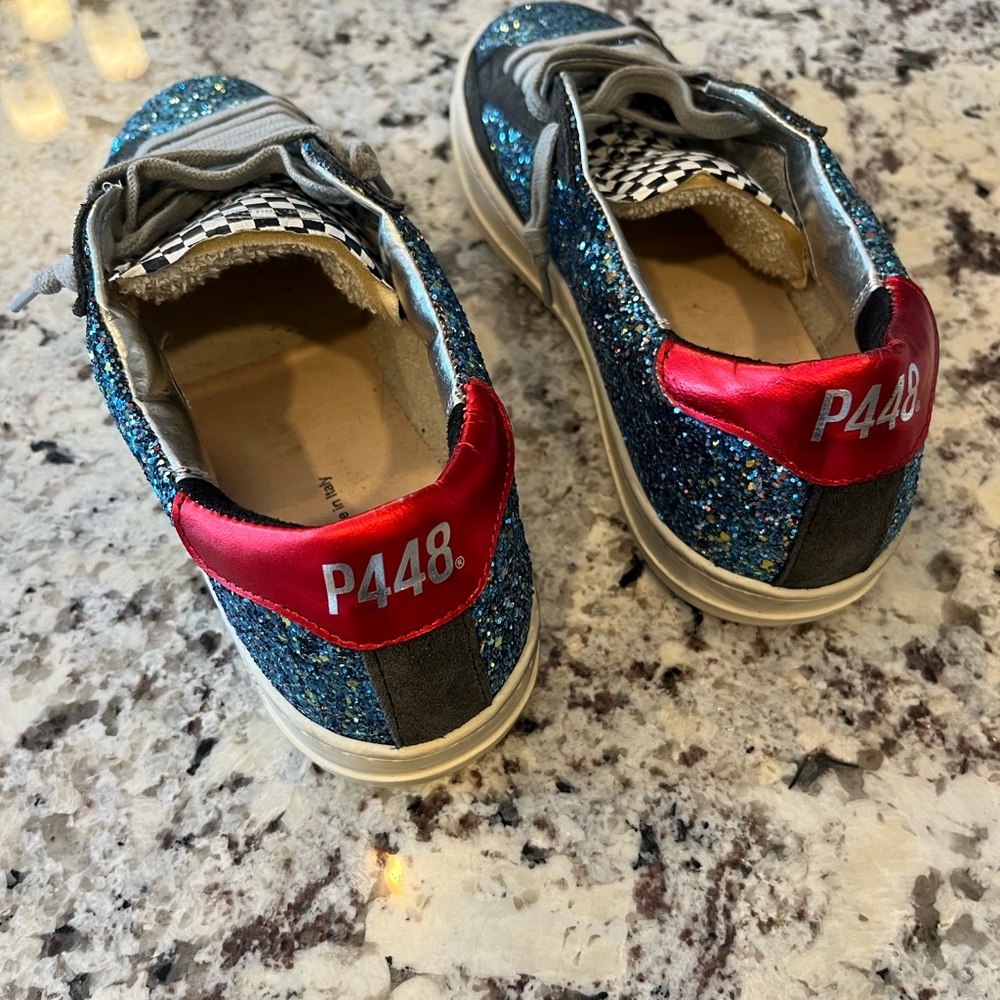 P448 Blue and Red Sneakers Casual Low-Top